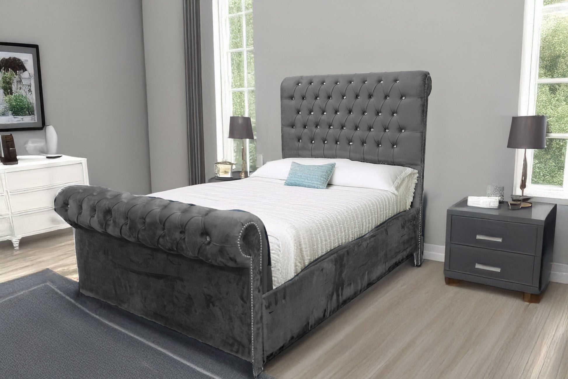 Chesterfield sleigh Bed UK