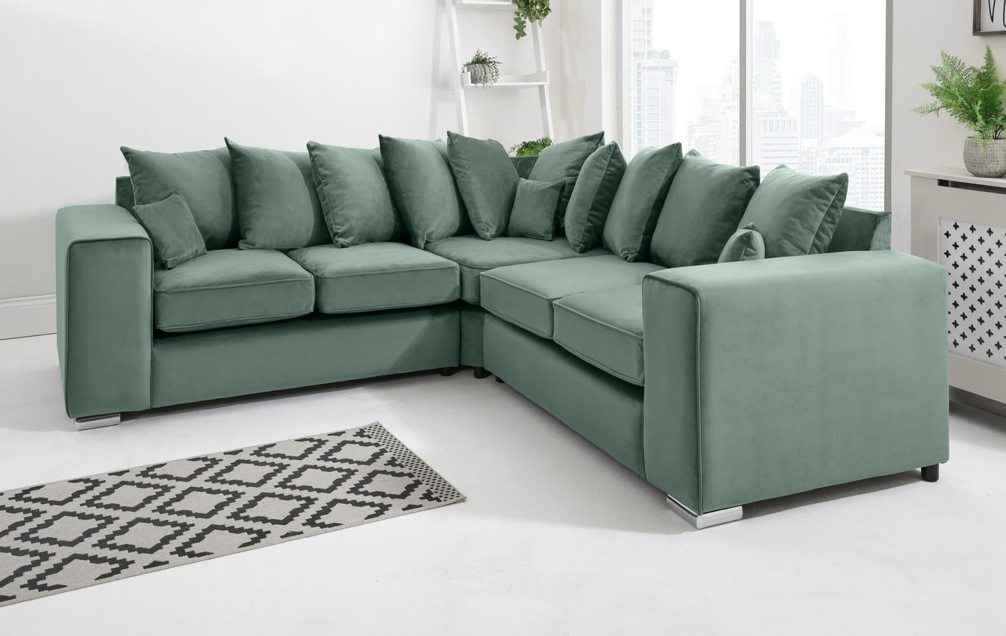 Madrid Corner Scatterback Green