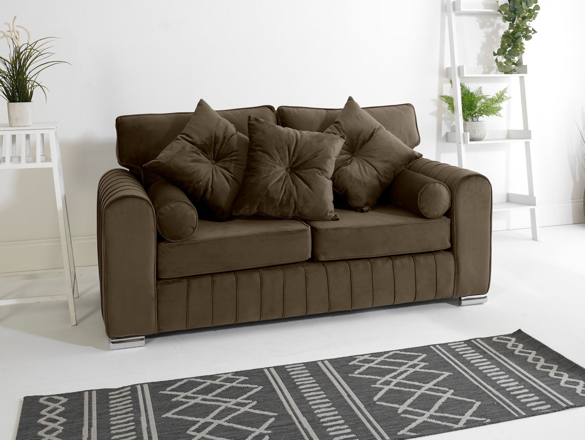 Lilly 3+2 Fullback + Extra Cushions